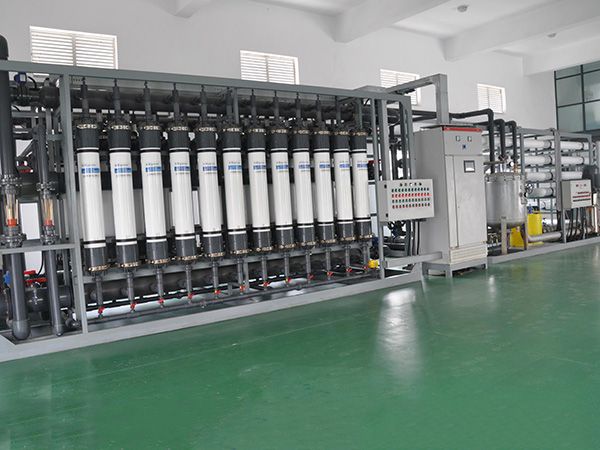<b>去離子水設備</b>