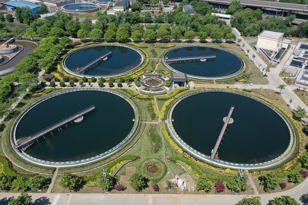 <b>大型污水處理設(shè)備</b>